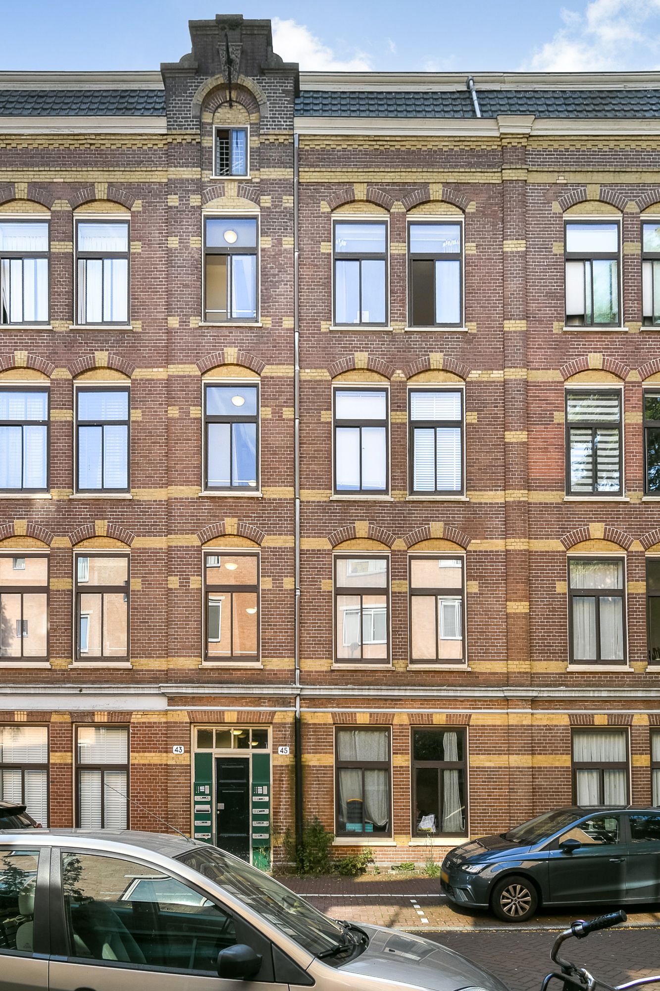 Foto 21 van Van Reigersbergenstraat 45-3