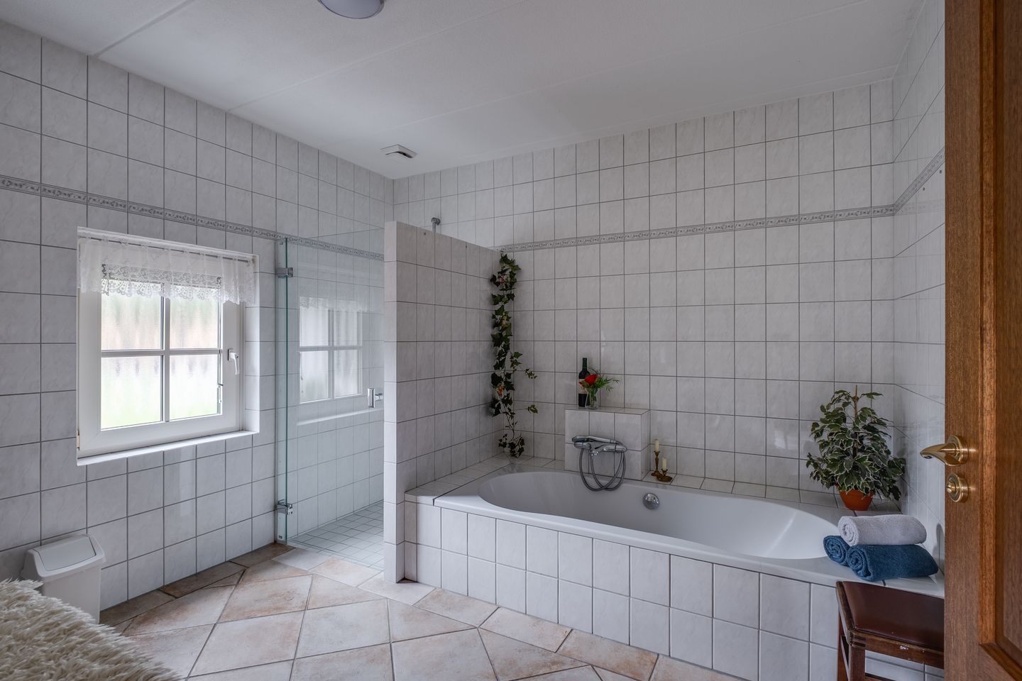 Photo 14 of Ruurloseweg 15