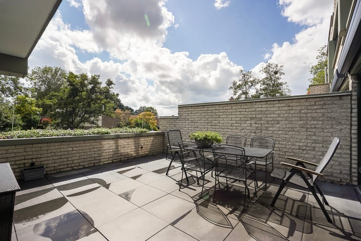 Appartement te koop: Douzapad 28, Zoetermeer