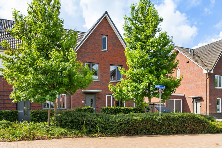 Hoekwoning te koop: Rammenas 17, Roelofarendsveen