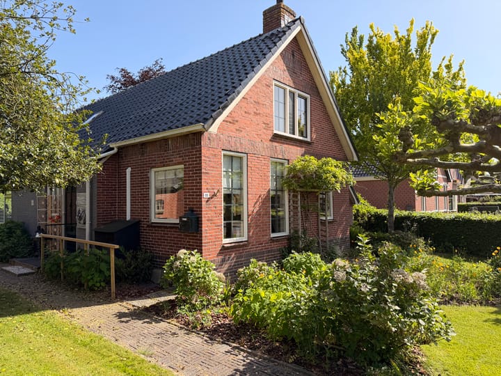 Foto 2 van Hoofdweg 111