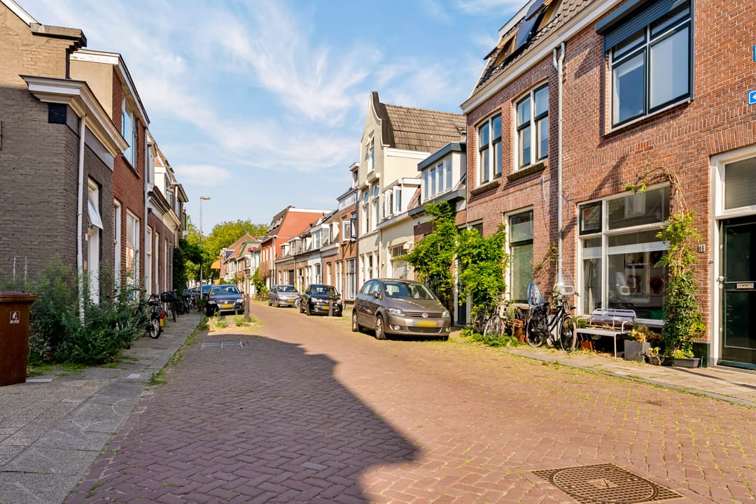 Photo 37 of Gildstraat 54