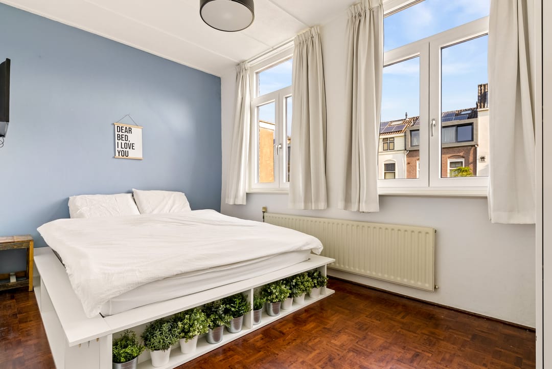 Photo 23 of Gildstraat 54