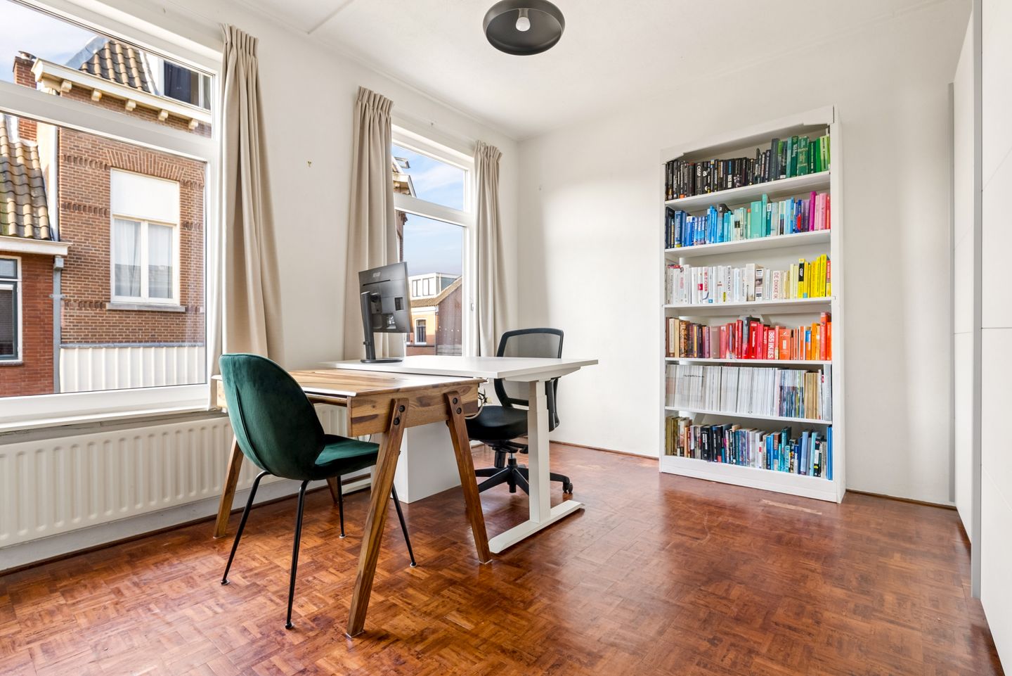Photo 29 of Gildstraat 54