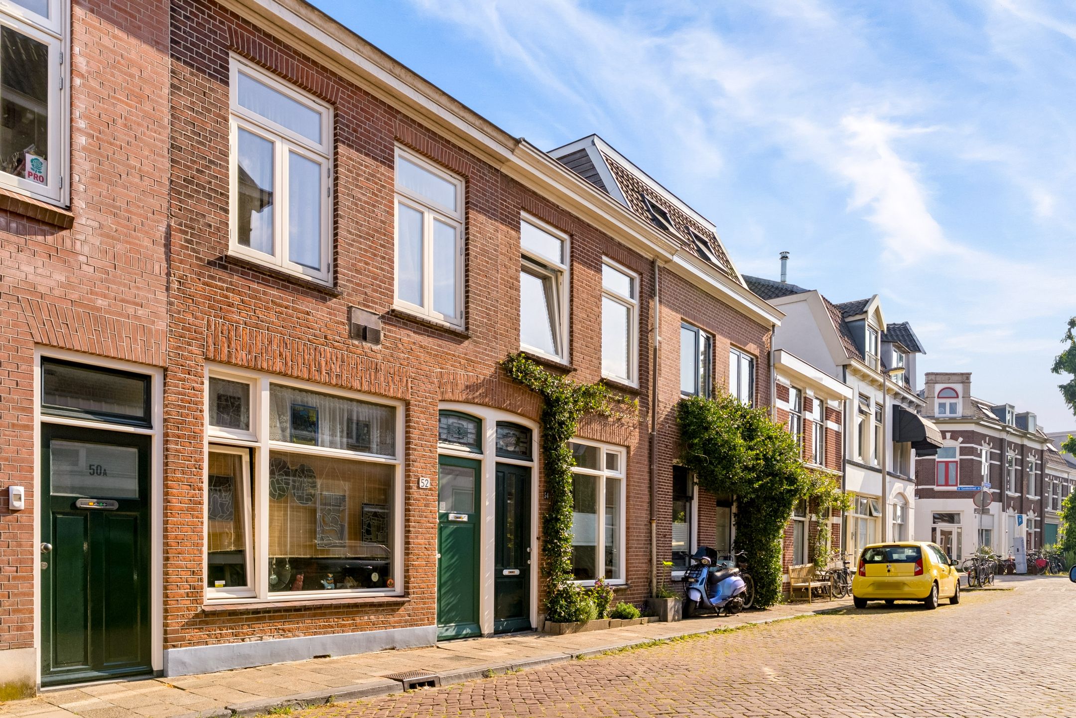 Photo 39 of Gildstraat 54