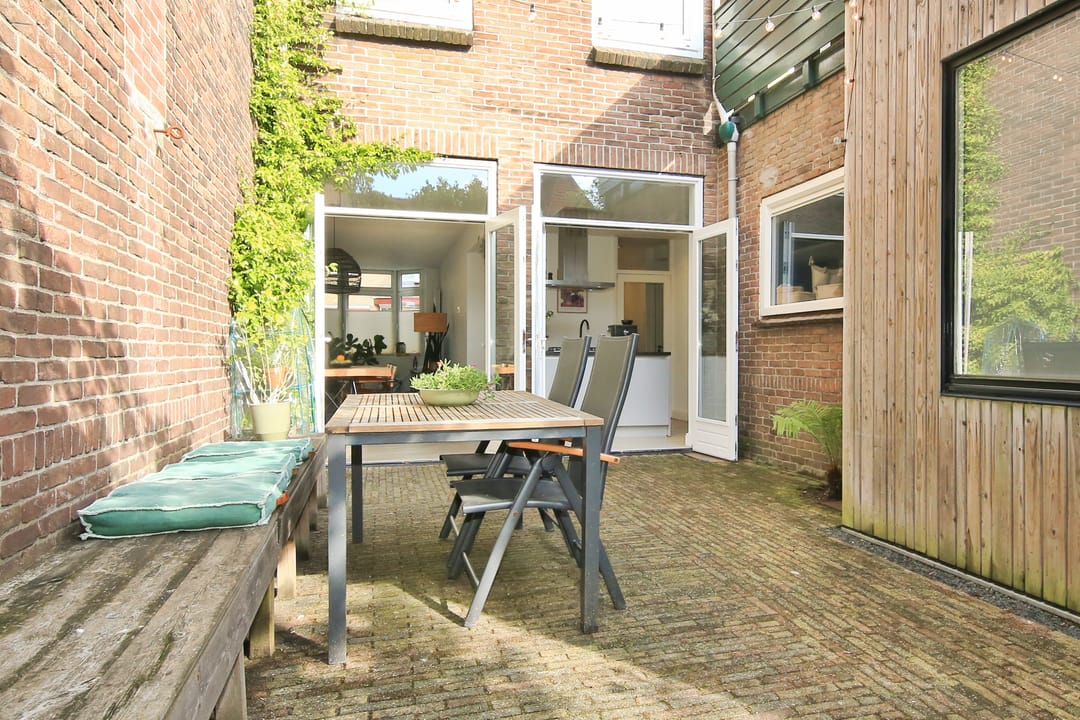 Foto 28 van Atjehstraat 63-ZW