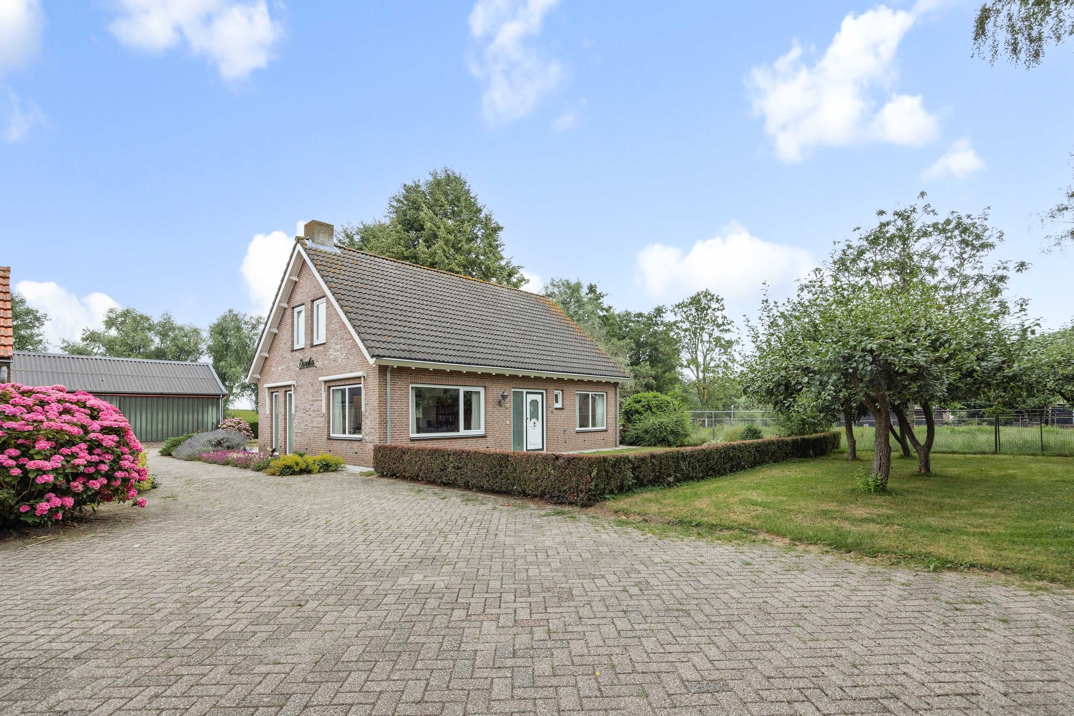 Photo 3 of Nieuweweg 2