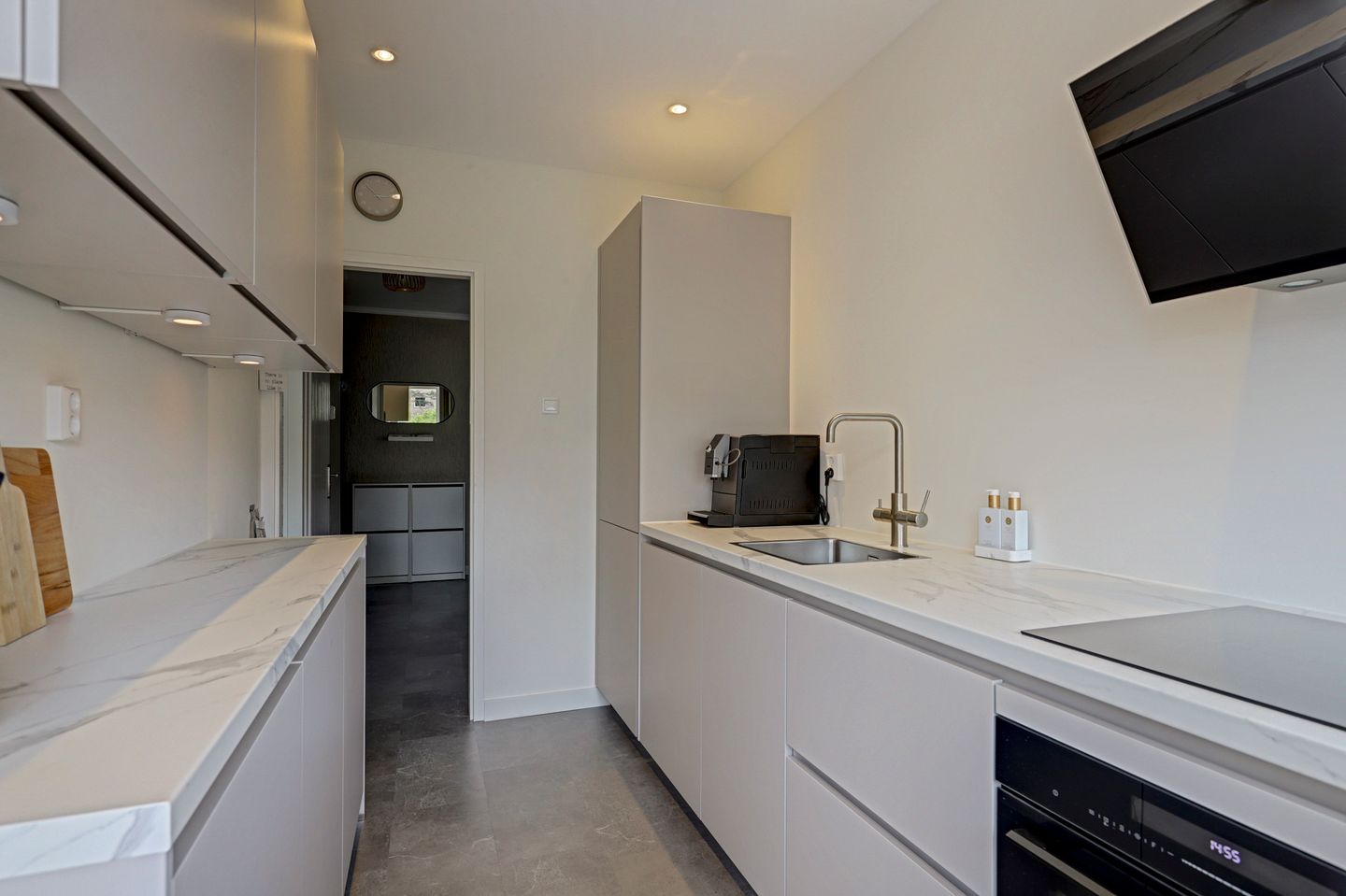 Photo 19 of Herman de Manstraat 6