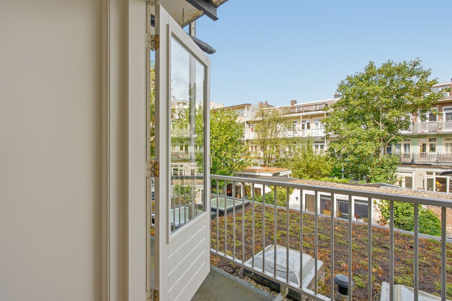 Photo 25 of Bloys van Treslongstraat 48-1