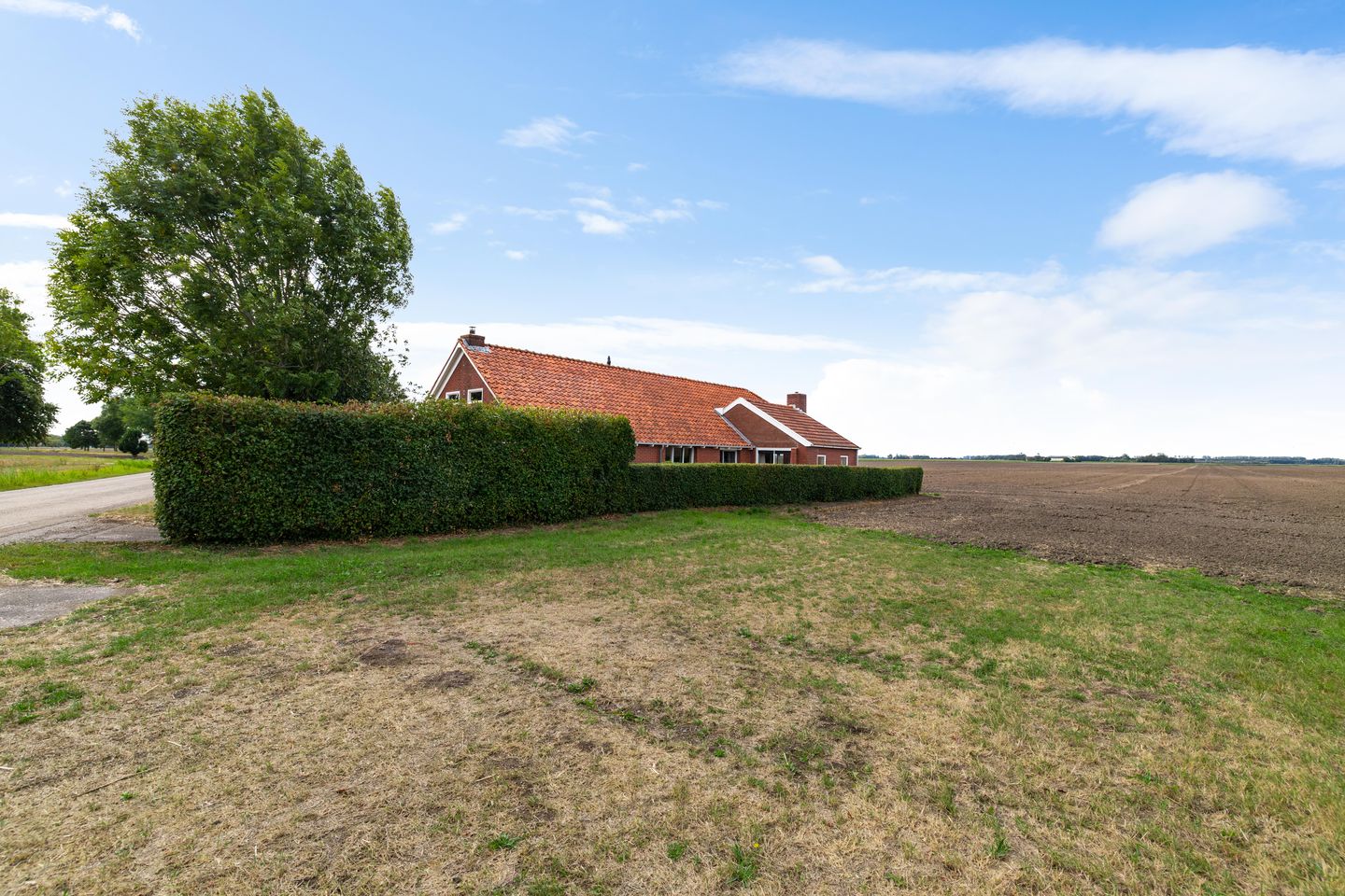 Photo 80 of Binnen A.E. 10