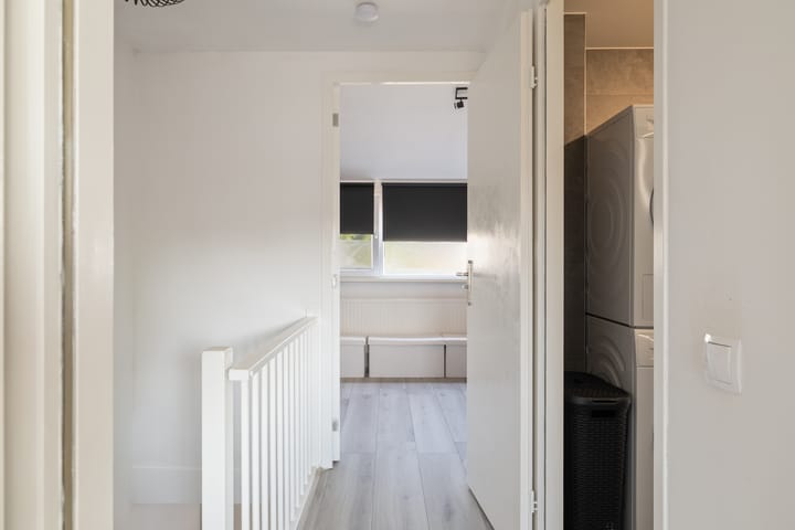 Tussenwoning te koop: Hesselterbrink 71, Emmen