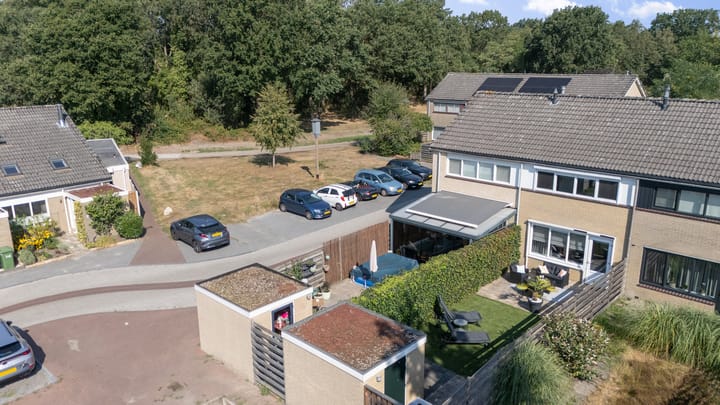 Tussenwoning te koop: Hesselterbrink 71, Emmen