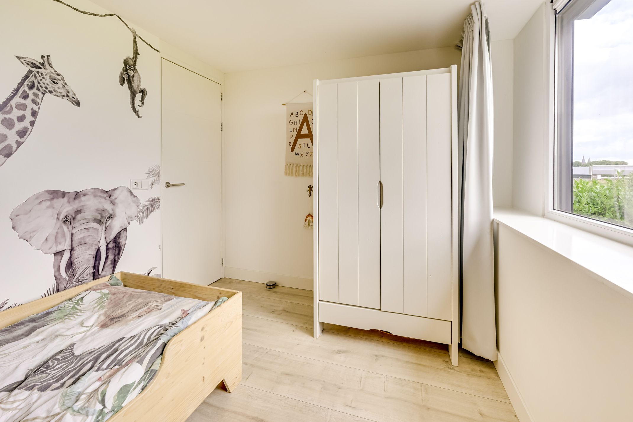 Photo 27 of Herenstraat 135