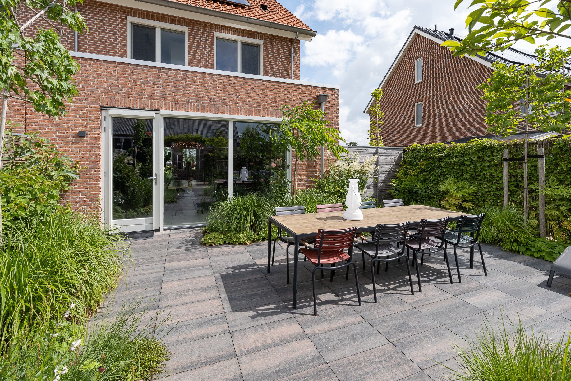 Foto 42 van J. van den Broekstraat 7