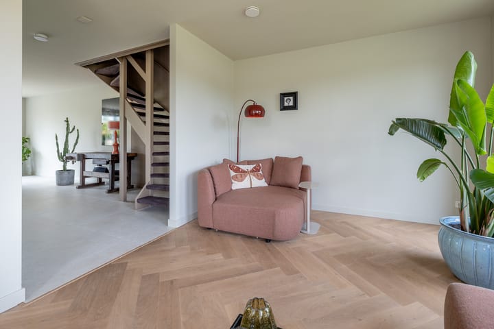 Hoekwoning te koop: J. van den Broekstraat 7, Barneveld