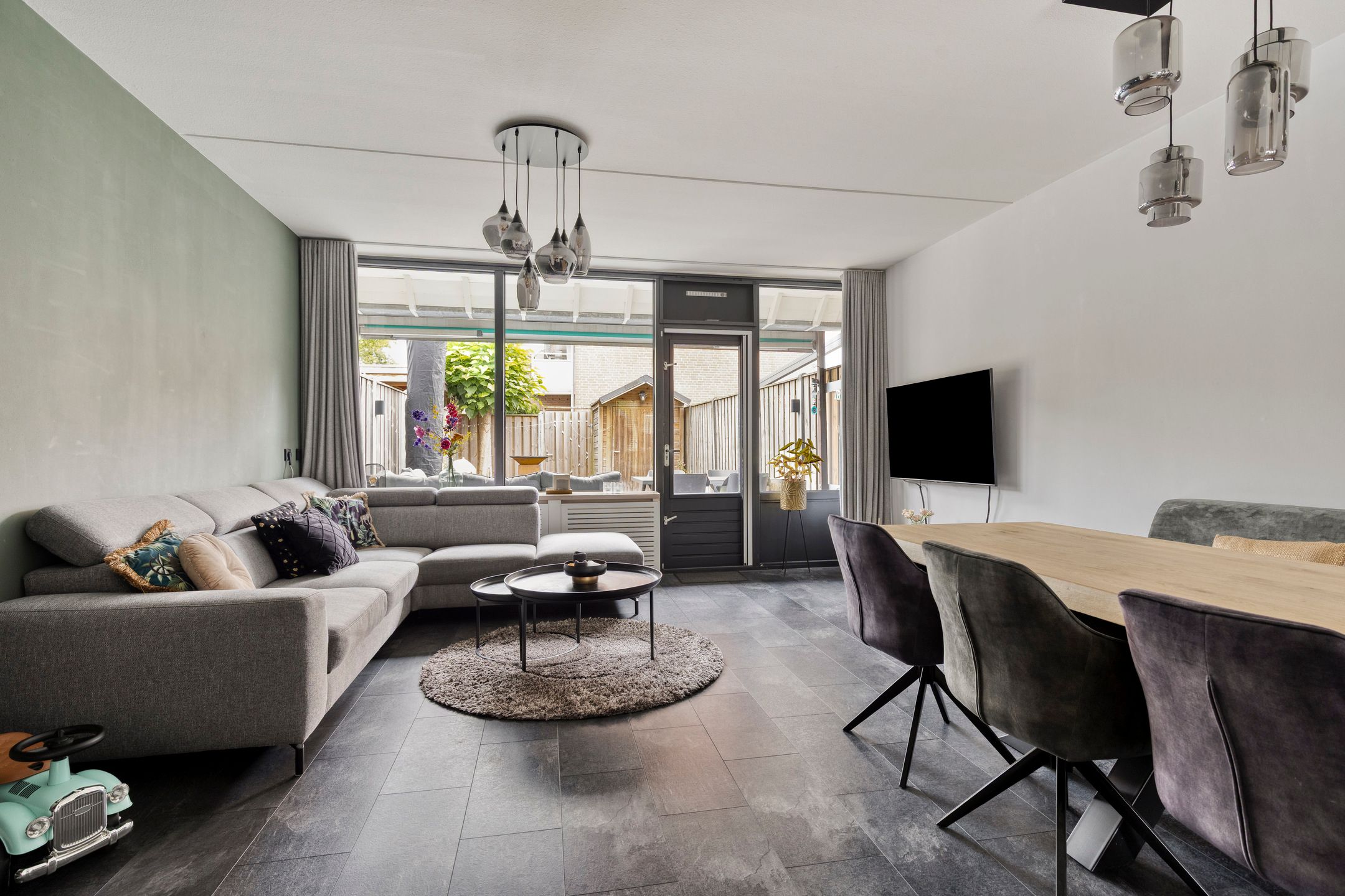 Photo 12 of Frederik Maystraat 10