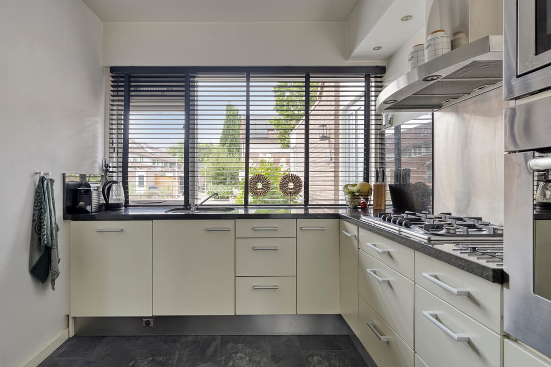 Photo 16 of Frederik Maystraat 10