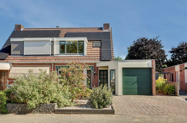 Photo 2 of Conferencestraat 30