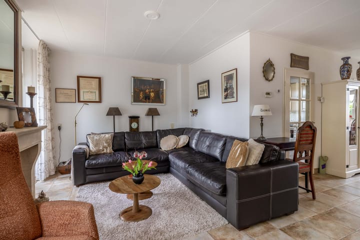 Tussenwoning te koop: Doetinchemsestraat 22, Middelharnis
