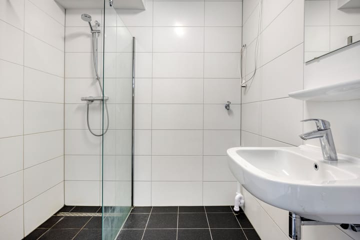 Appartement te koop: Henry Moorepassage 196, Capelle Aan Den Ijssel