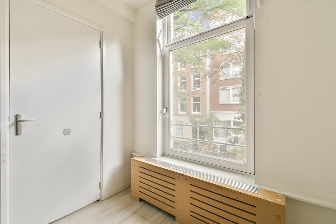Photo 11 of Frans Halsstraat 44-1