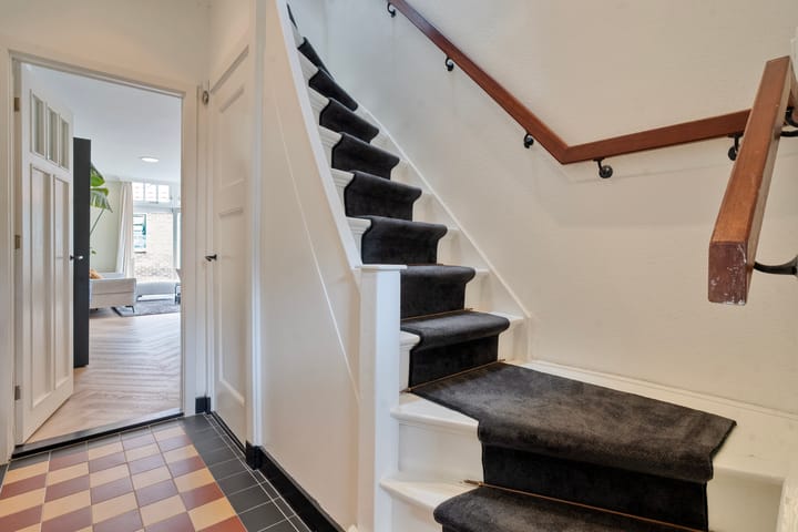 Twee-onder-één-kap te koop: Conradstraat 22, Hengelo