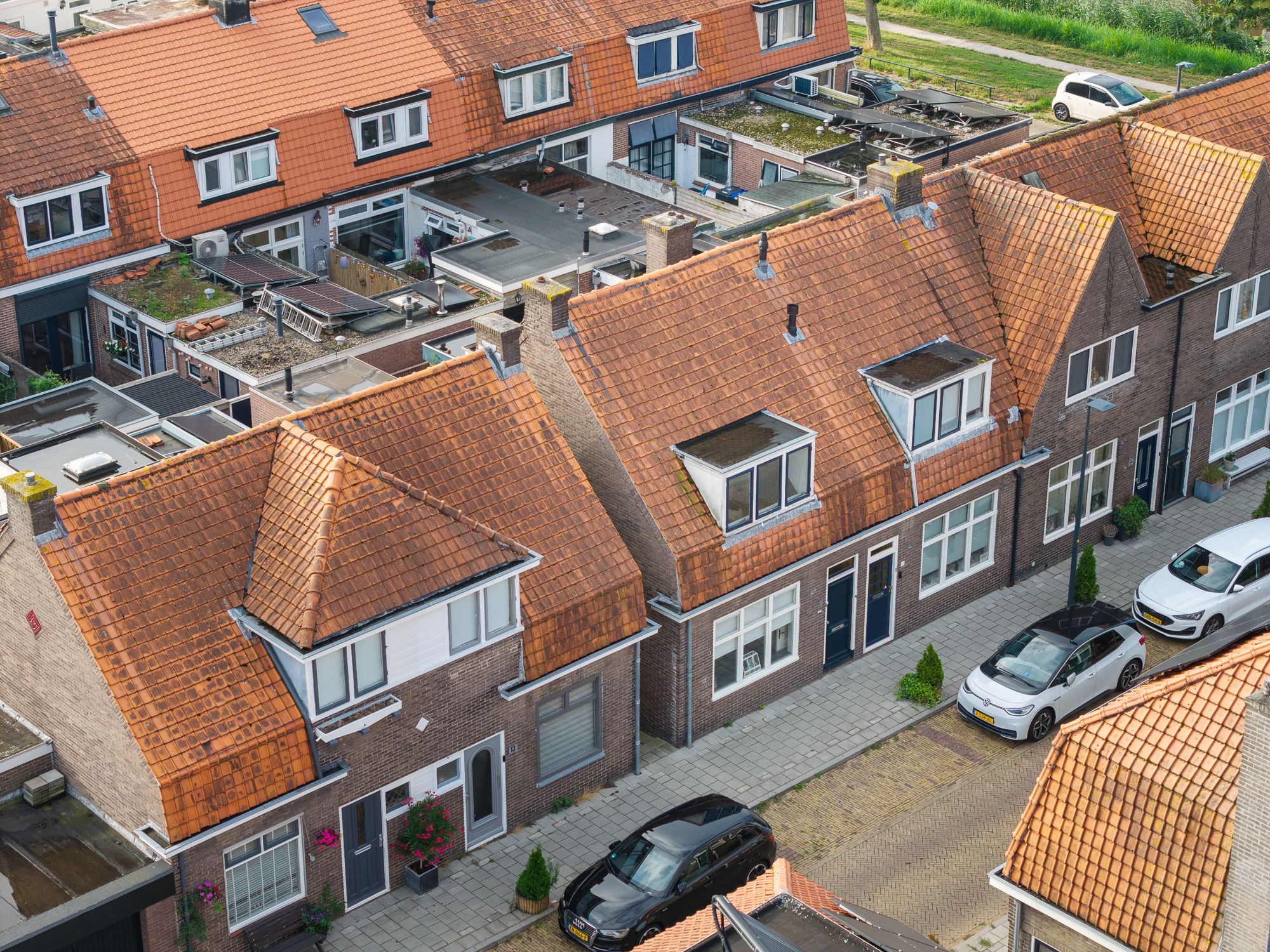 Photo 42 of Sint Jorisstraat 11