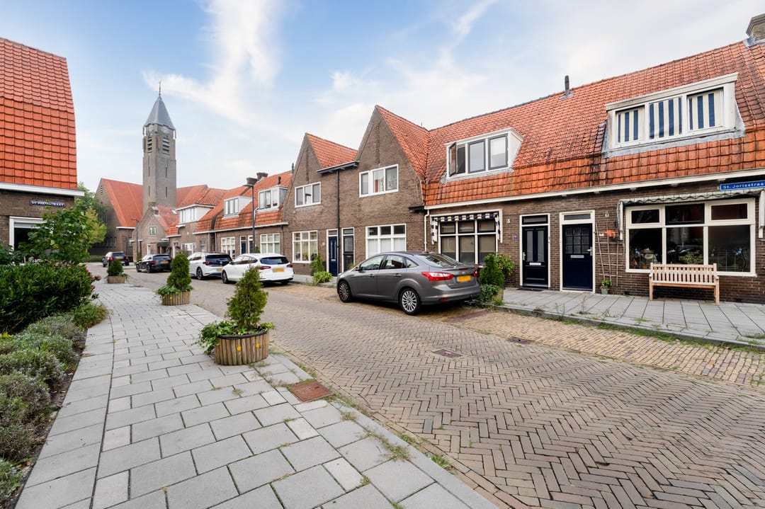 Photo 46 of Sint Jorisstraat 11