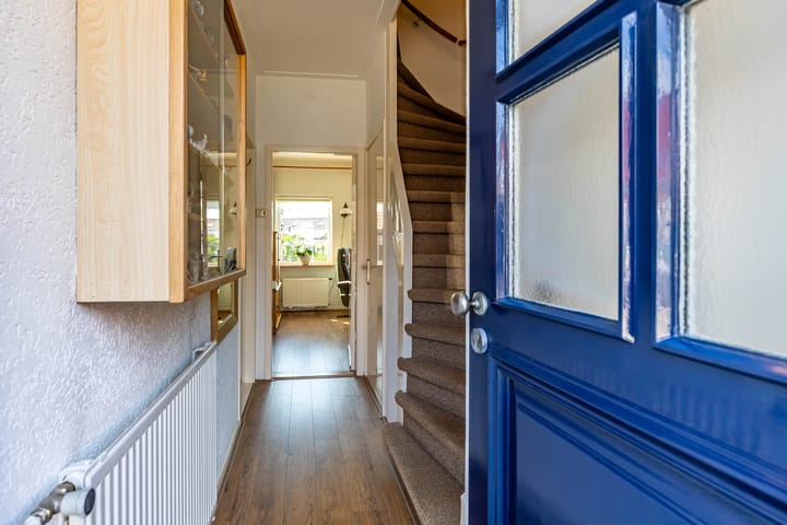 Twee-onder-één-kap te koop: Ridenbergstraat 20, Farmsum