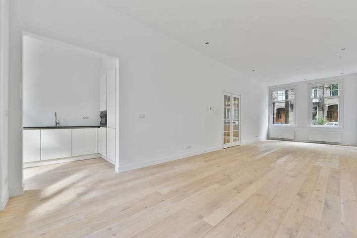Appartement te huur: Frans van Mierisstraat 77H, Amsterdam