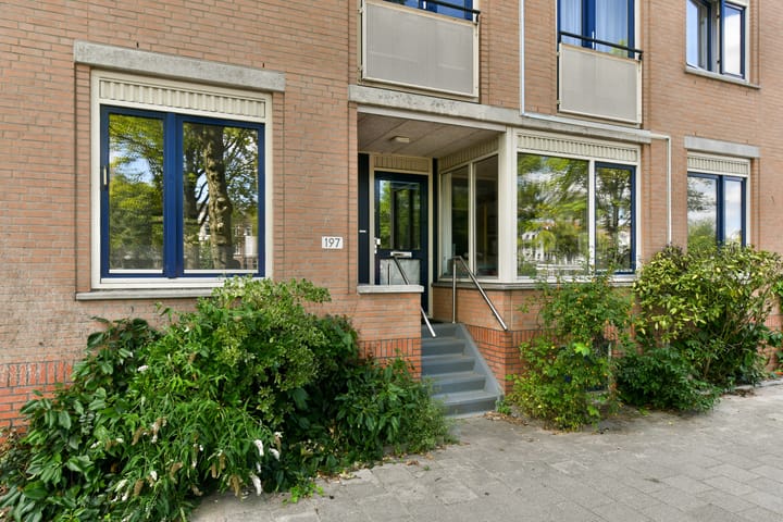 Photo 2 of Nieuwevaart 197