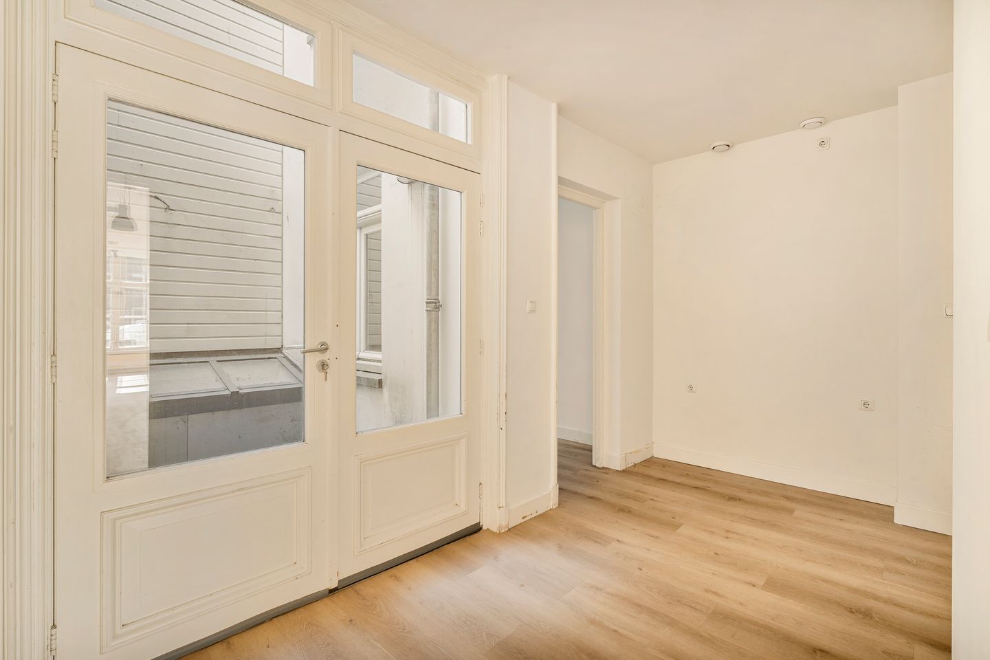 Foto 10 van Oudezijds Voorburgwal 194-A