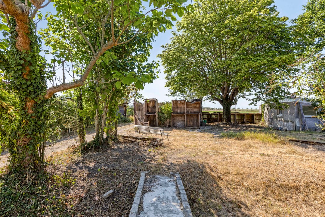 Photo 38 of Donkereweg 12