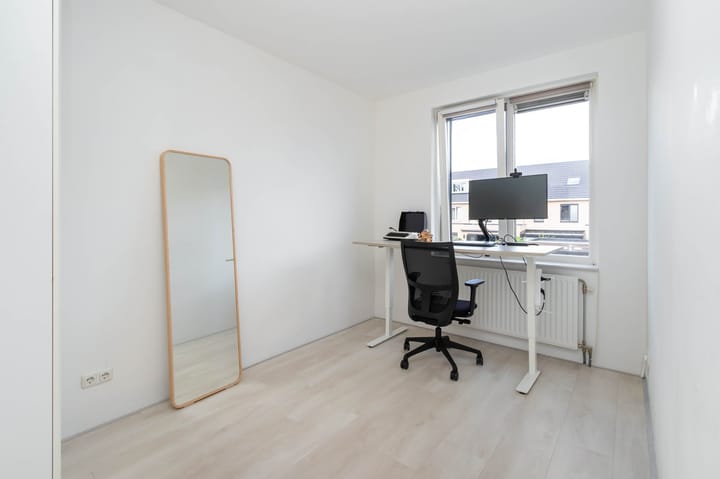 Tussenwoning te koop: Kotter 57, Huizen