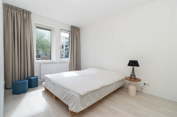 Tussenwoning te koop: Kotter 57, Huizen