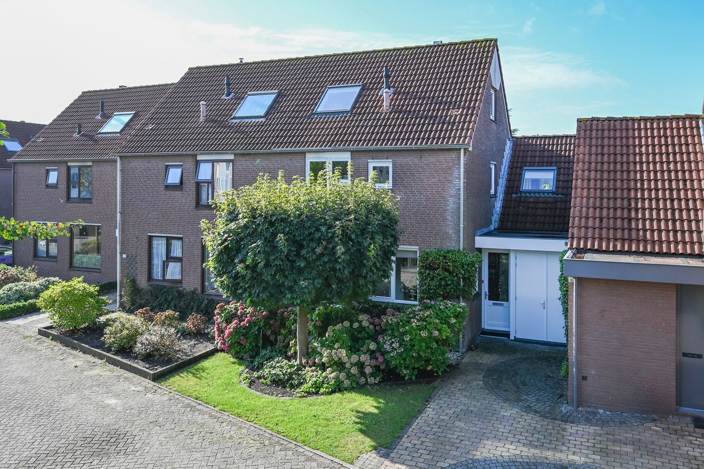 Foto 1 van Hoepelbuigerslaan 10