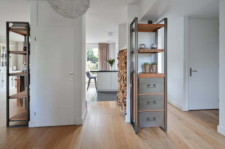 Tussenwoning te koop: Hoepelbuigerslaan 10, Nederhorst Den Berg