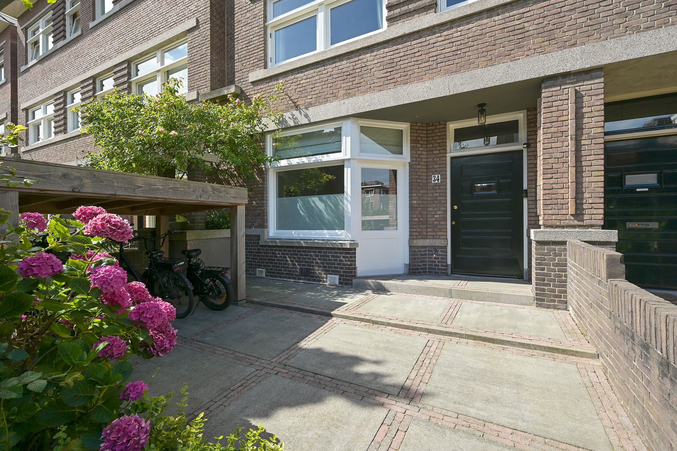 Foto 6 van Van der Woertstraat 34