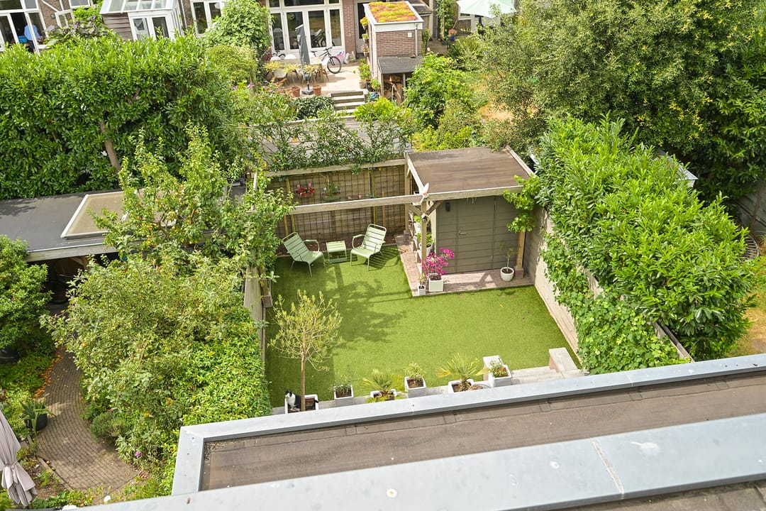 Foto 41 van Van der Woertstraat 34