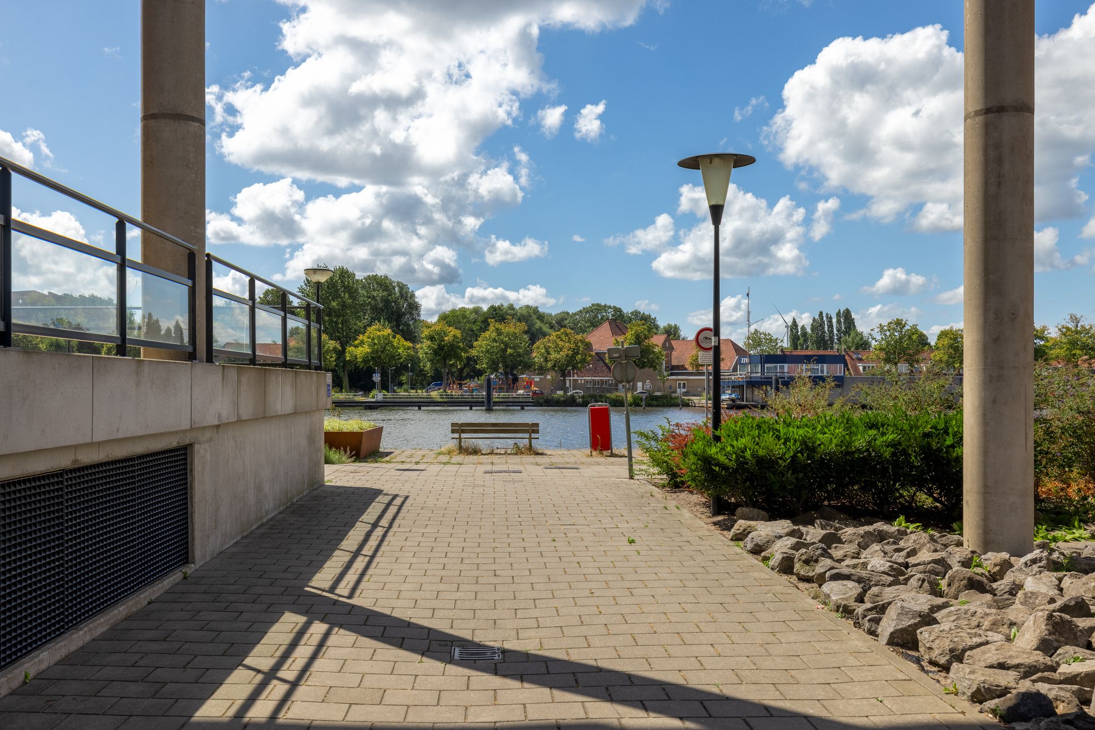 Photo 60 of Conradwerf 128
