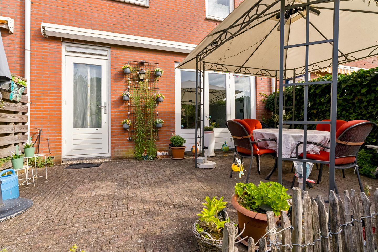 Foto 44 van Aalbessenstraat 23
