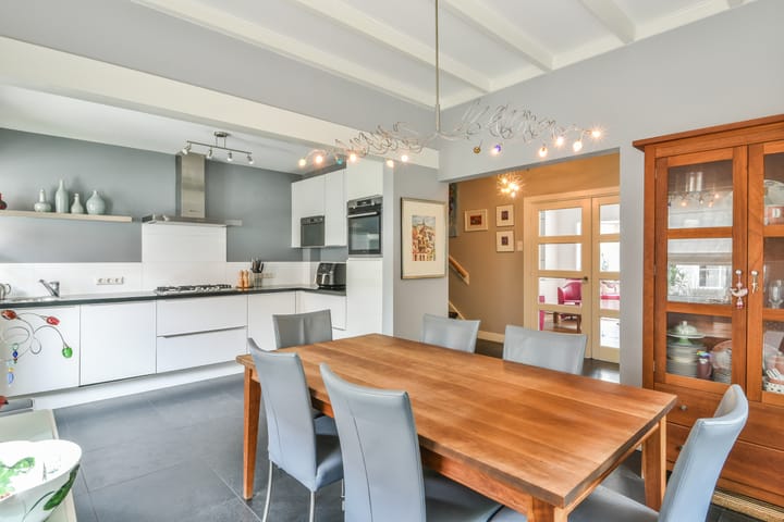 Hoekwoning te koop: Hendrik Valkenburglaantje 2B, Laren (Nh)