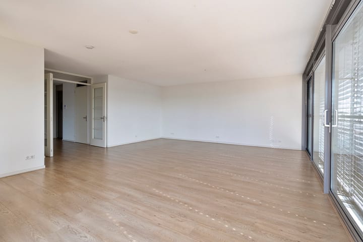 Appartement te koop: Bellevuelaan 137, Haarlem