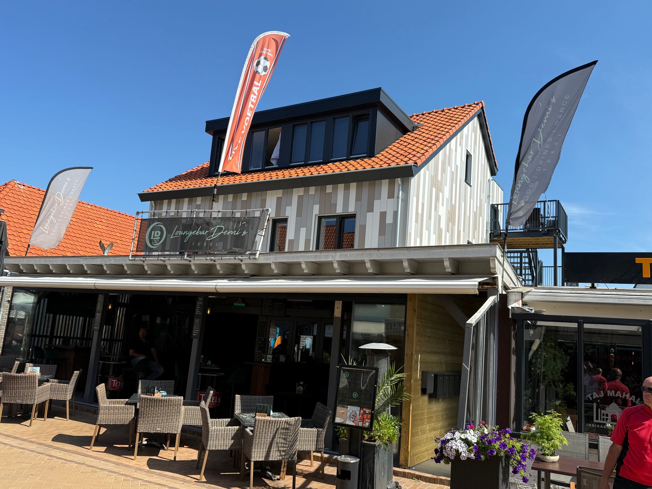 Dorpsstraat 9 