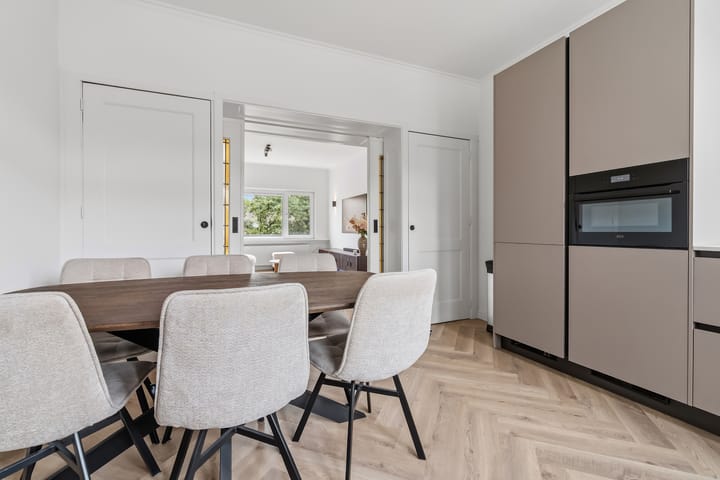 Appartement te koop: Koningin Wilhelminalaan 261, Voorburg