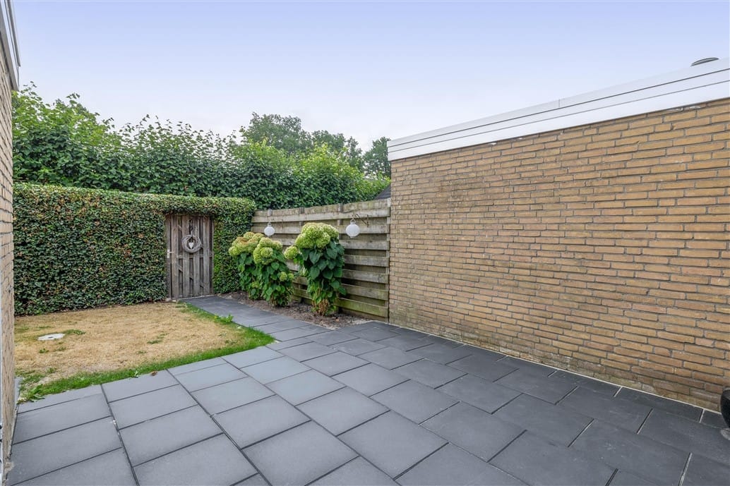 Photo 30 of Lijsterbesstraat 27