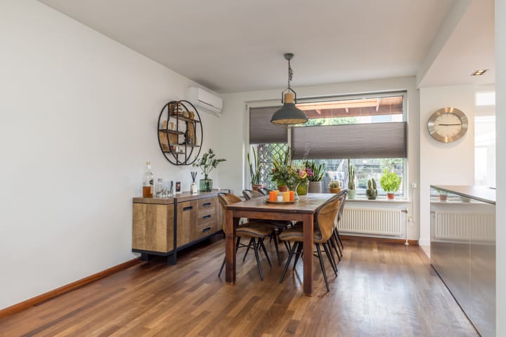 Twee-onder-één-kap te koop: Kanariestraat 6, Eys