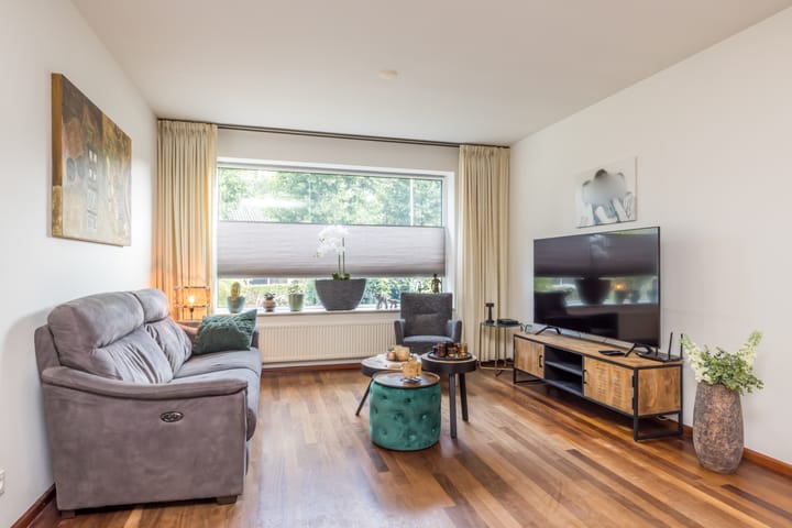 Twee-onder-één-kap te koop: Kanariestraat 6, Eys