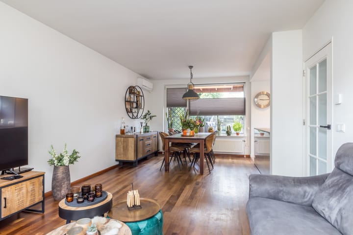 Twee-onder-één-kap te koop: Kanariestraat 6, Eys