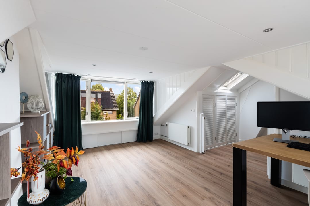Photo 32 of Goudenregenstraat 9